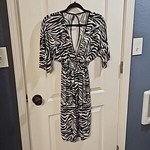 Size M zebra dress